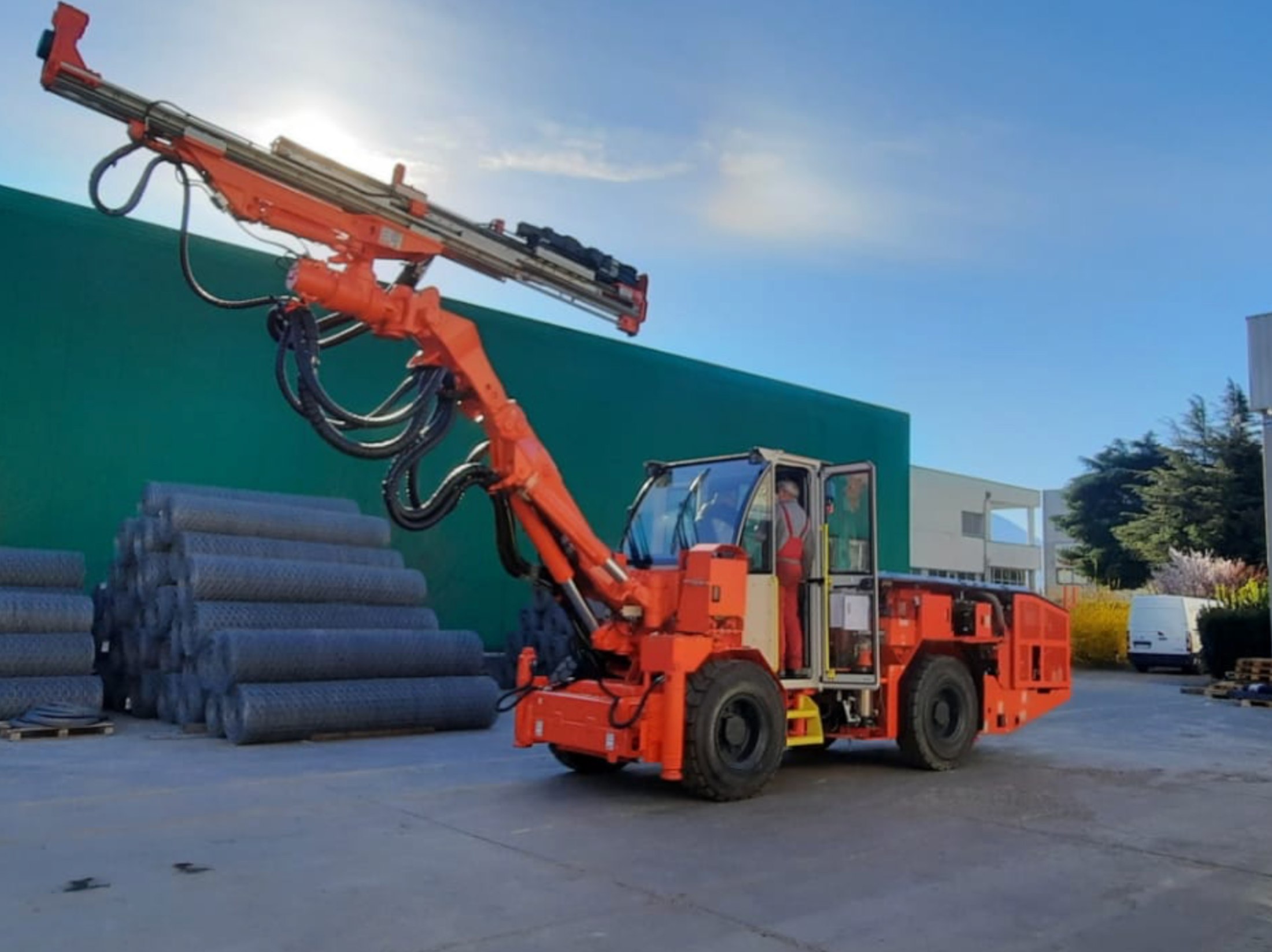 Commando_Sandvik_Vertical_Drilling_URI